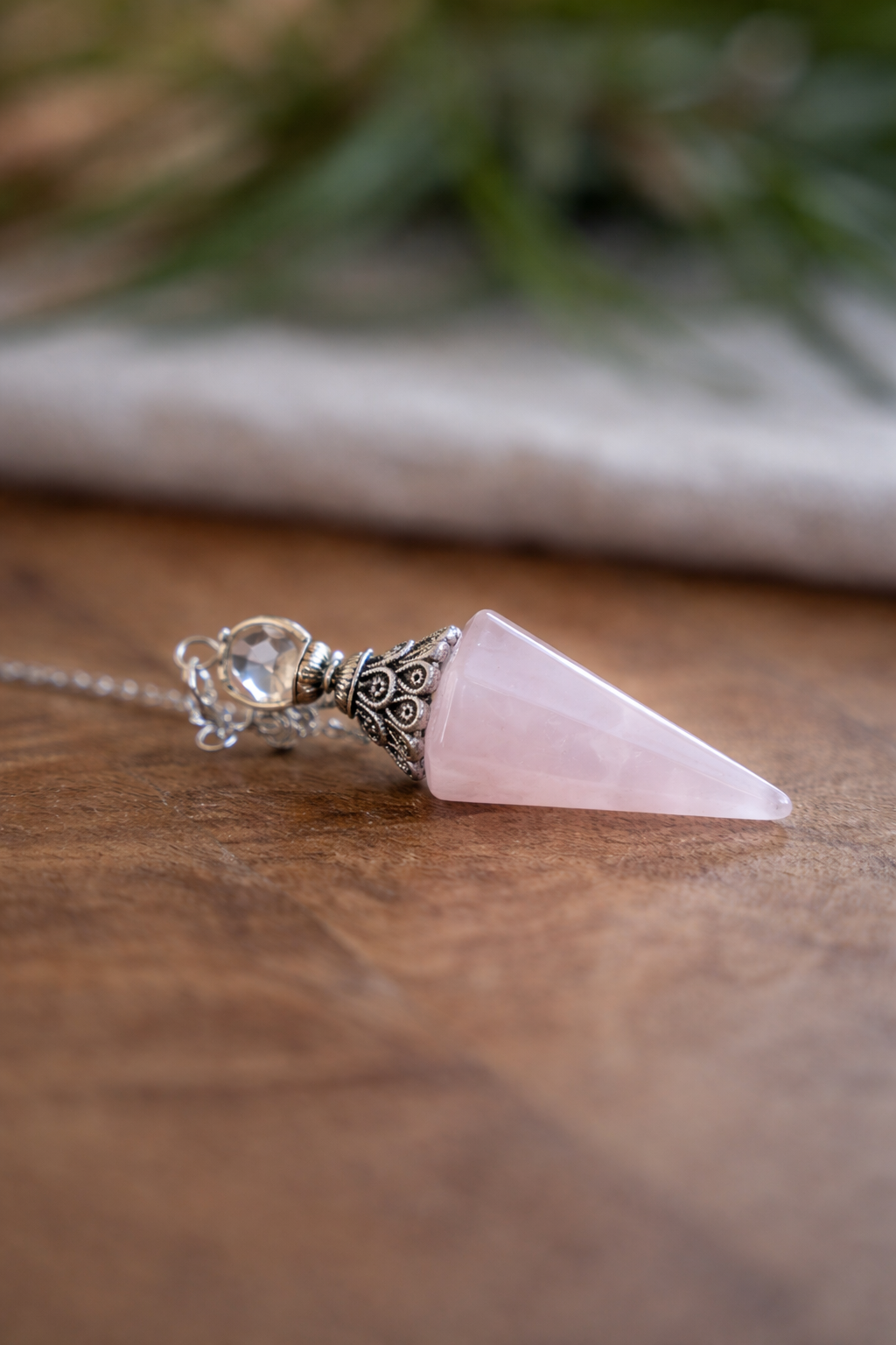 Rozenkwarts Crown Pendel Pendels